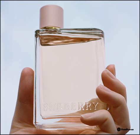 nước hoa burberry 100ml giá bao nhiêu|Burberry hoa.